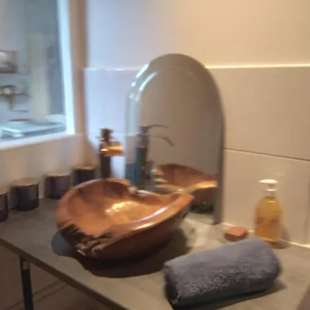 Maison Vergniaud منزل للإقامة ليل
